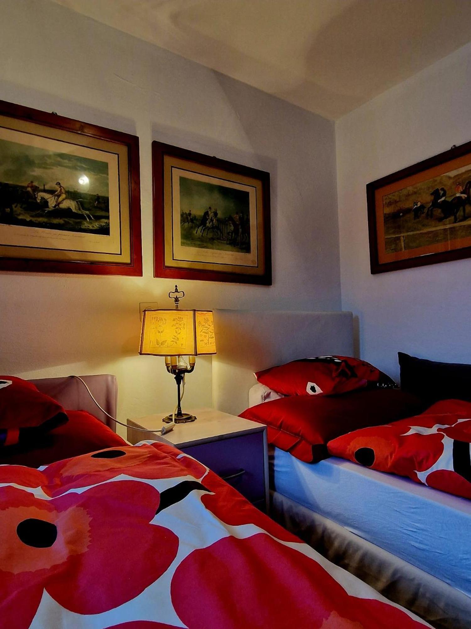 Hotel Soazza Buitenkant foto
