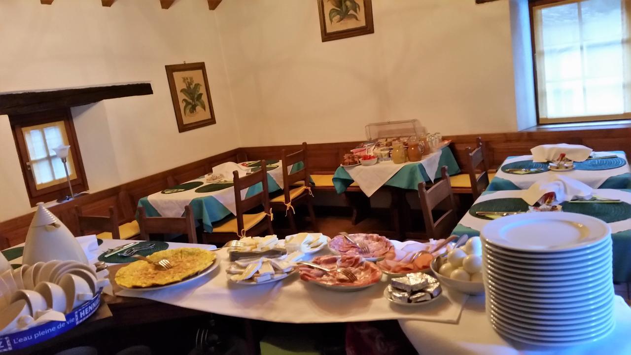 Hotel Soazza Buitenkant foto
